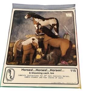 BIE Originals 115 Horses! 1990 19" Horse & Cacti Soft Sculpture Pattern